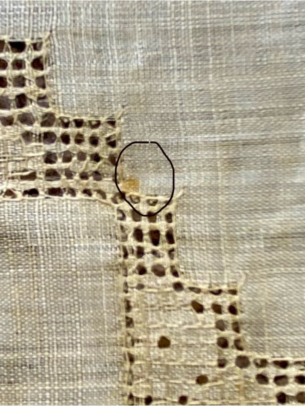 Asian Tablecloth Hand Embroidered - Picture 12 of 12